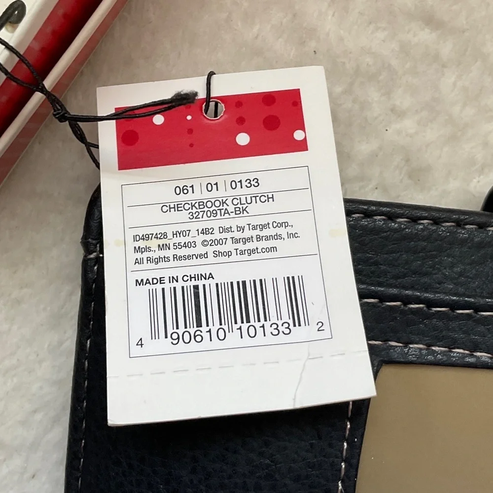 Target elegant black